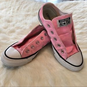 CONVERSE Chucks Pink Women’s Size 6